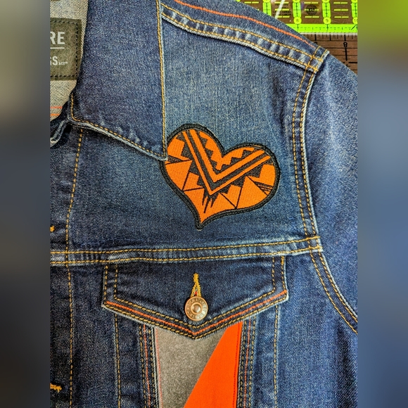 Indigenous Tribute Jacket 🧡 - Picture 12 of 17